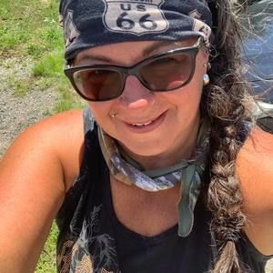 Meet your Posher, Kim